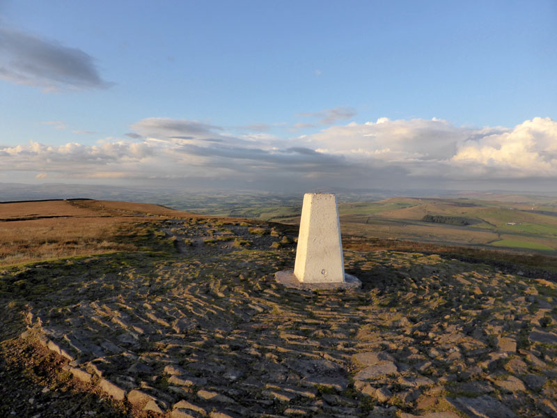 Pendle Top