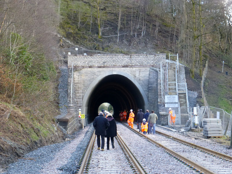 Holme Tunnel