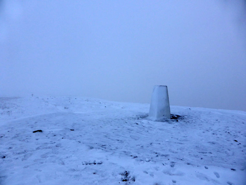 Pendles snowy summit